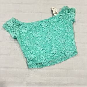 Hollister Lace Crop Top XS NWT